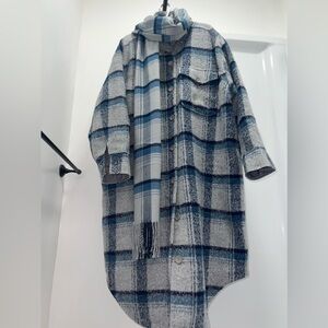 Bundle: Good American Plaid Sherpa Long Coat (2XL/3XL) with Classic Soft Scarf